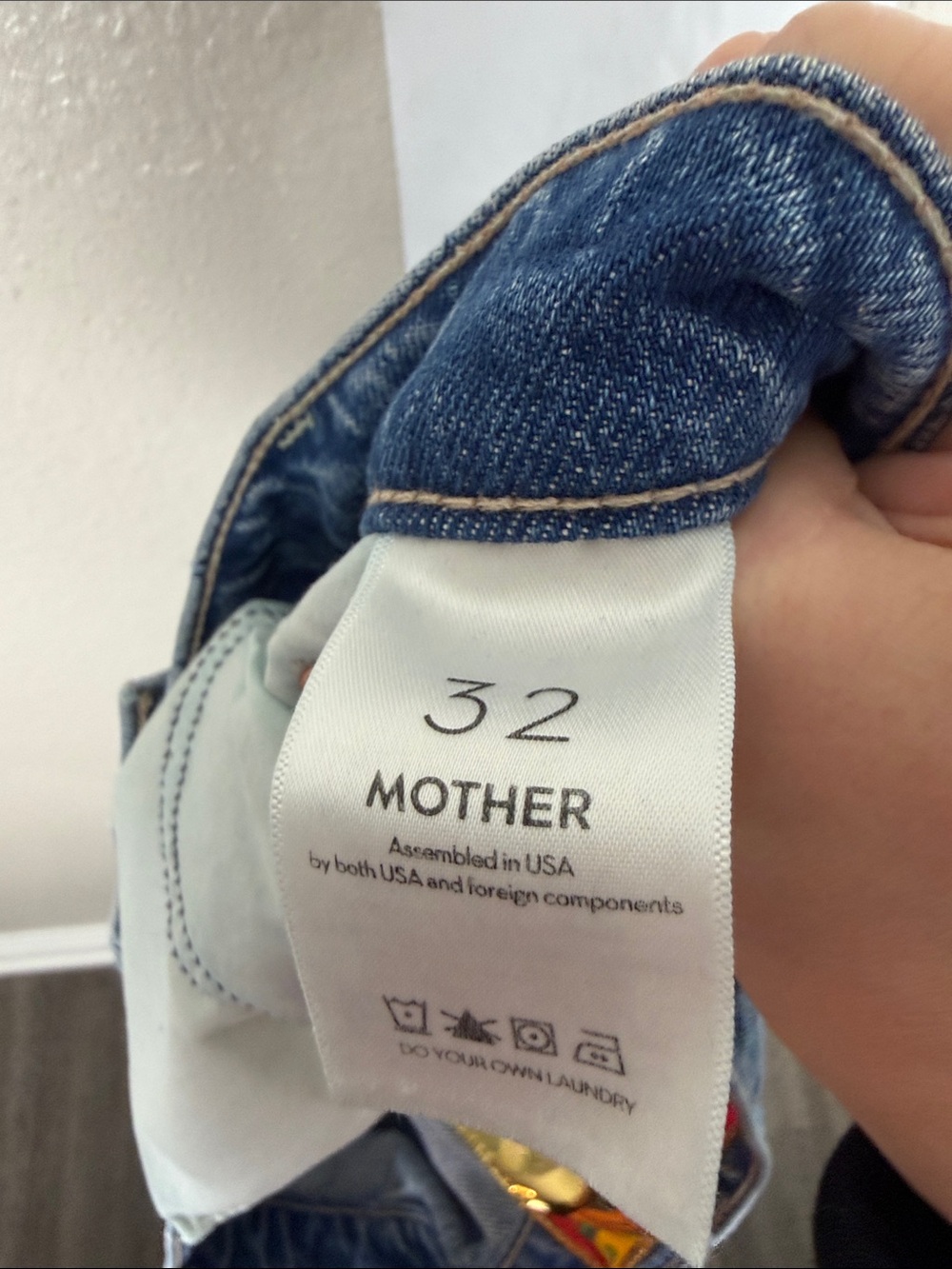MOTHER The Rambler Sneak TCB Jeans - Picture 11 of 13